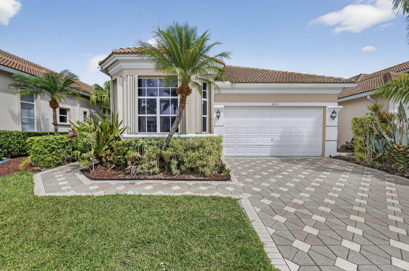 6935 Fairway Lakes Drive, Boynton Beach, FL 33472 photo 4