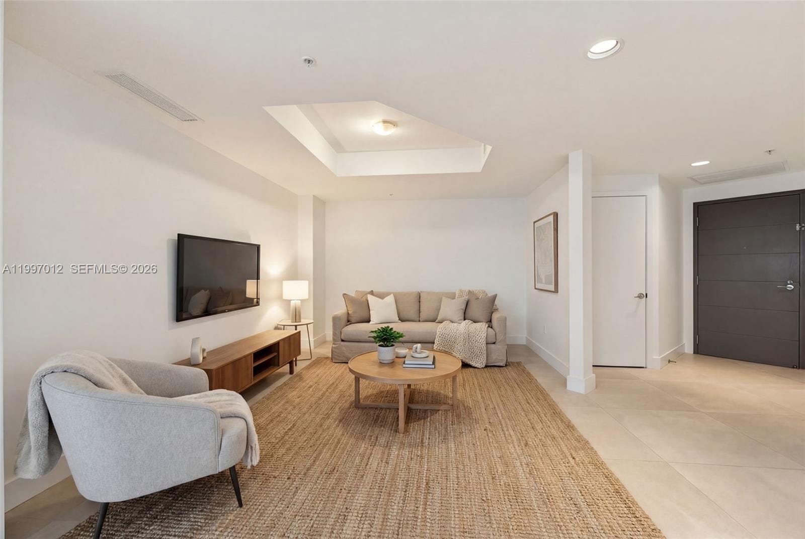 17301 Biscayne Boulevard 1401, North Miami Beach, FL 33160 photo 16