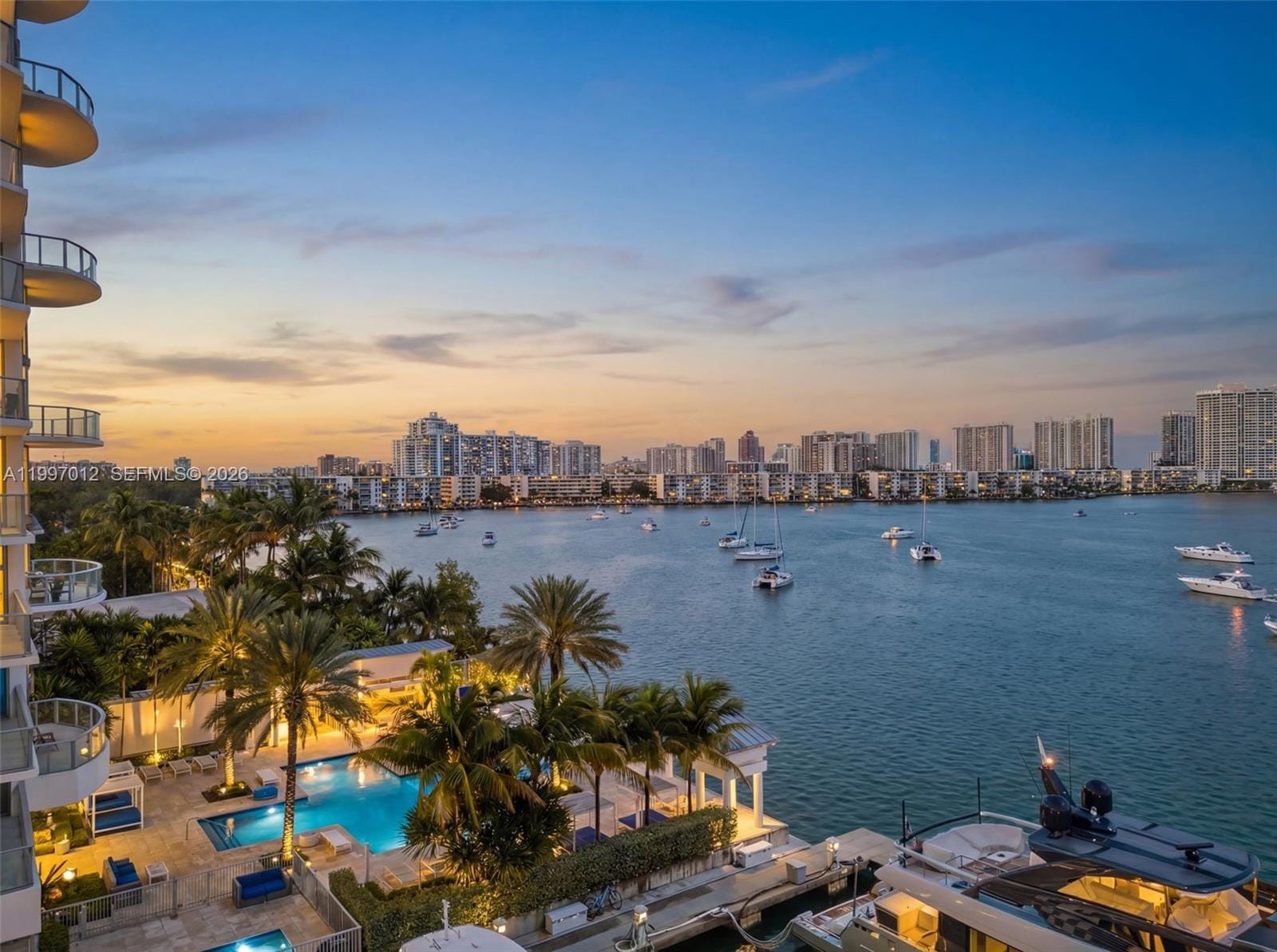 17301 Biscayne Boulevard 1401, North Miami Beach, FL 33160 photo 22