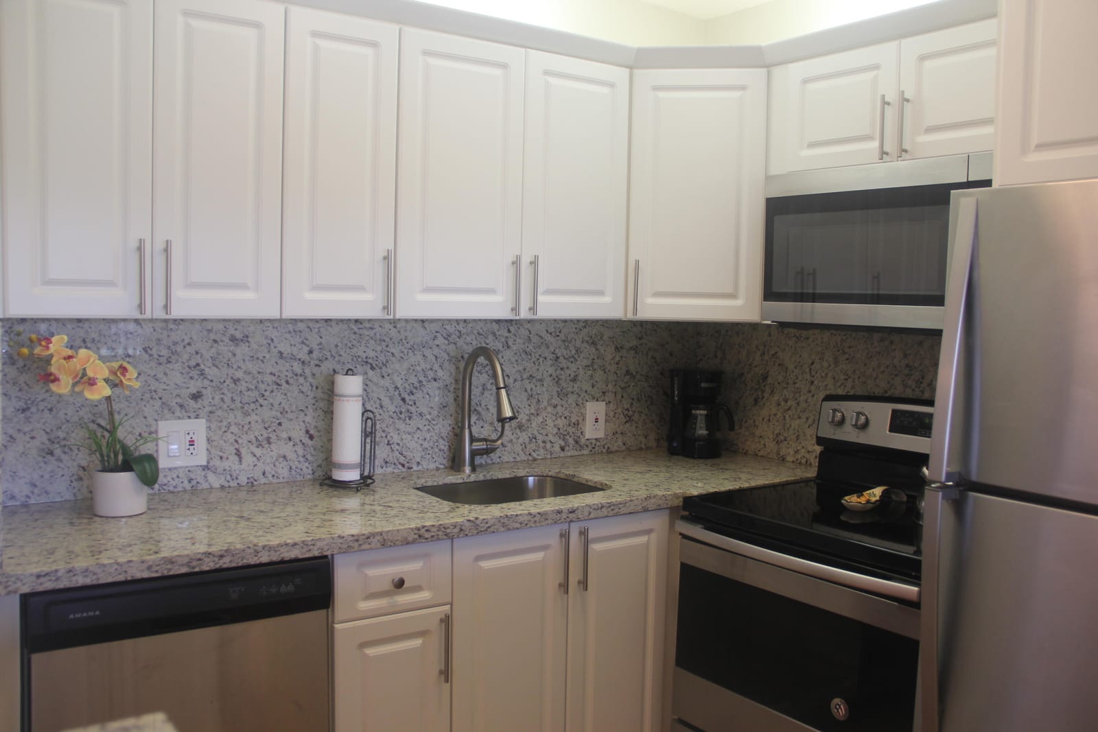 454 Fanshaw K — photo 8