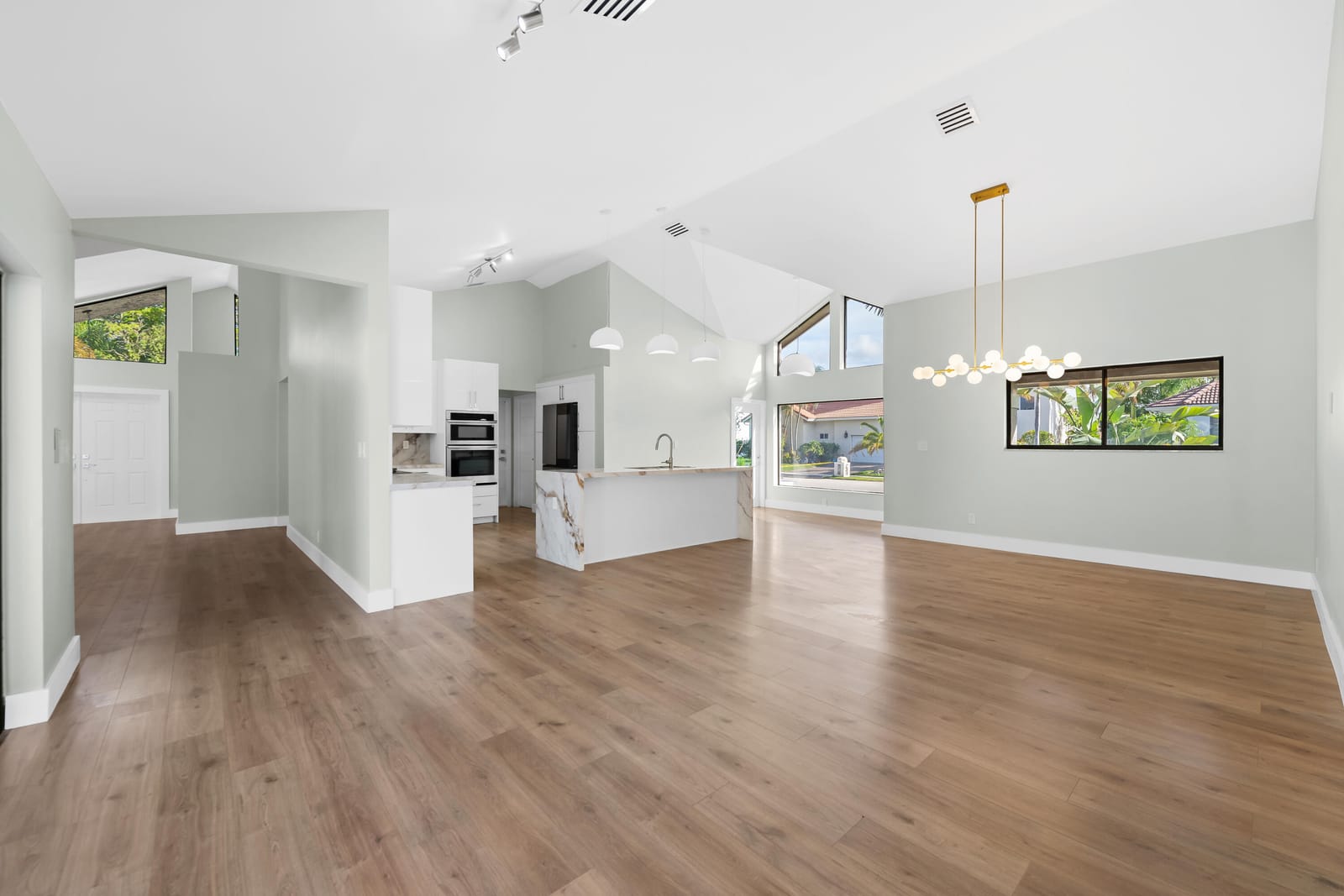 10141 SW 3rd Street, Plantation, FL 33324 photo 10