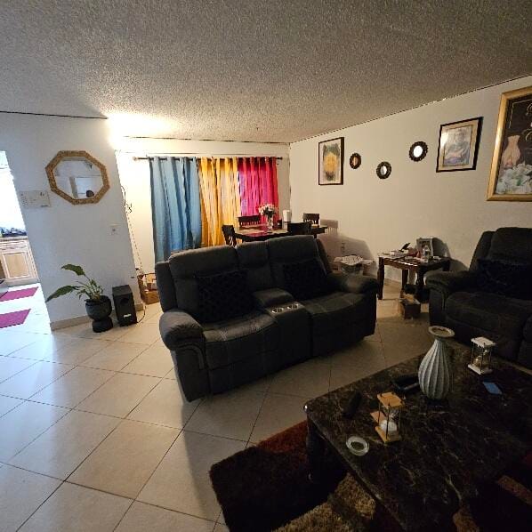 2501 NW 41st Avenue — photo 4