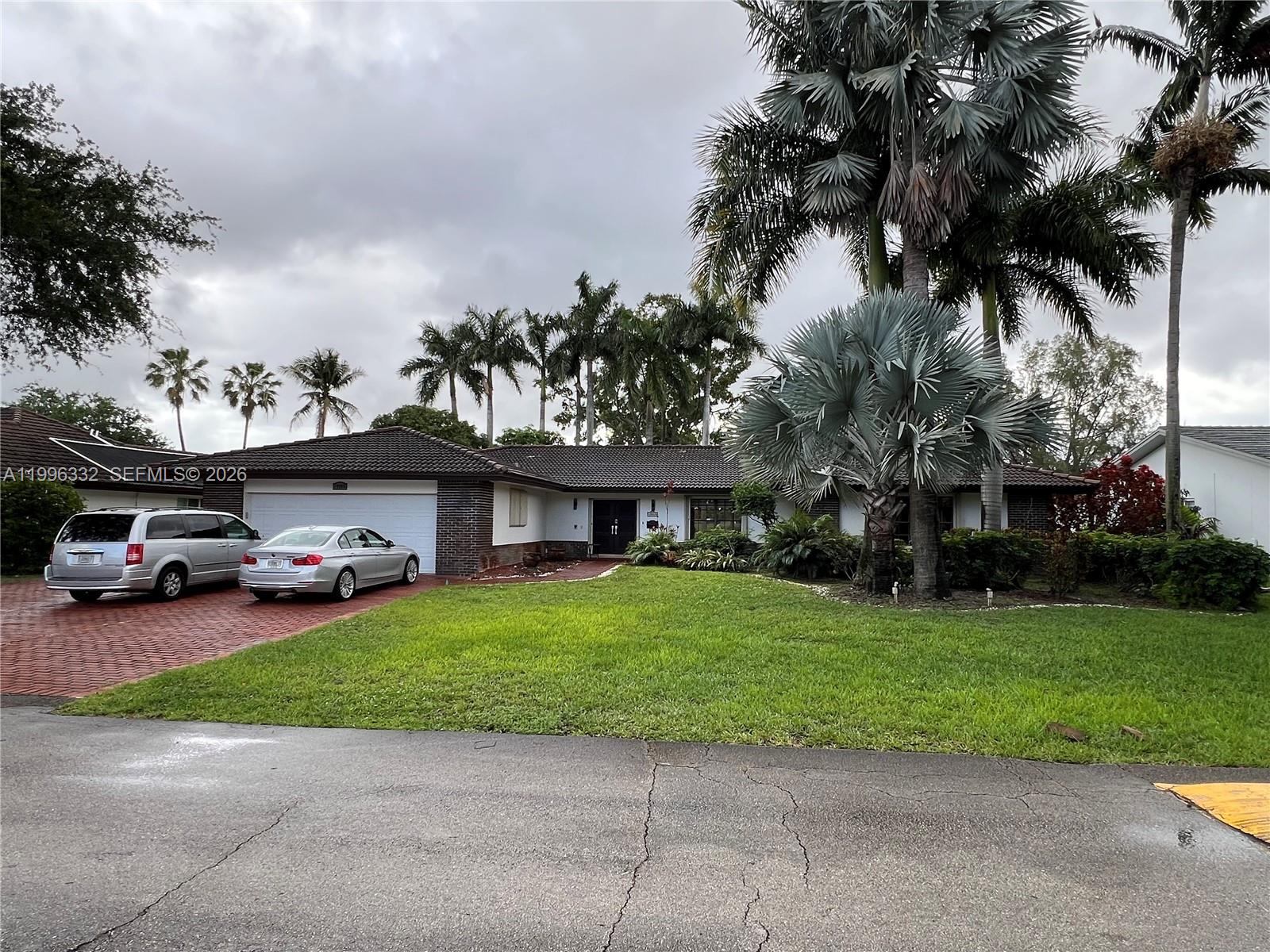19265 E Saint Andrews Drive, Hialeah, FL 33015, Hialeah