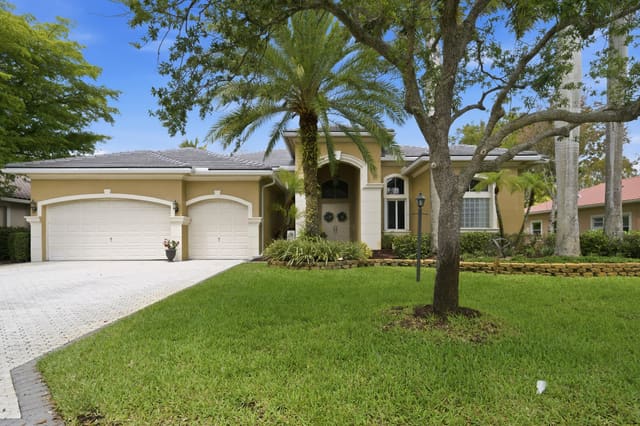 10561 NW 66th Street, sold in Fox Ridge, Parkland, FL