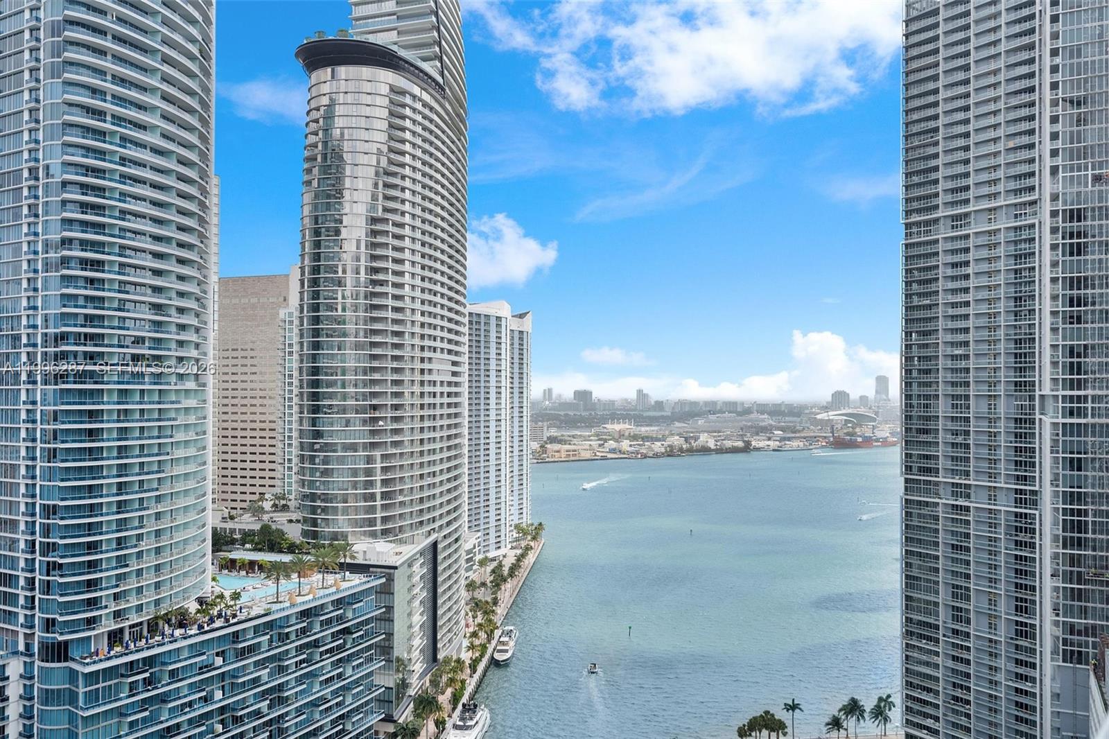 77 SE 5th Street 3004, Miami, FL 33131, Miami