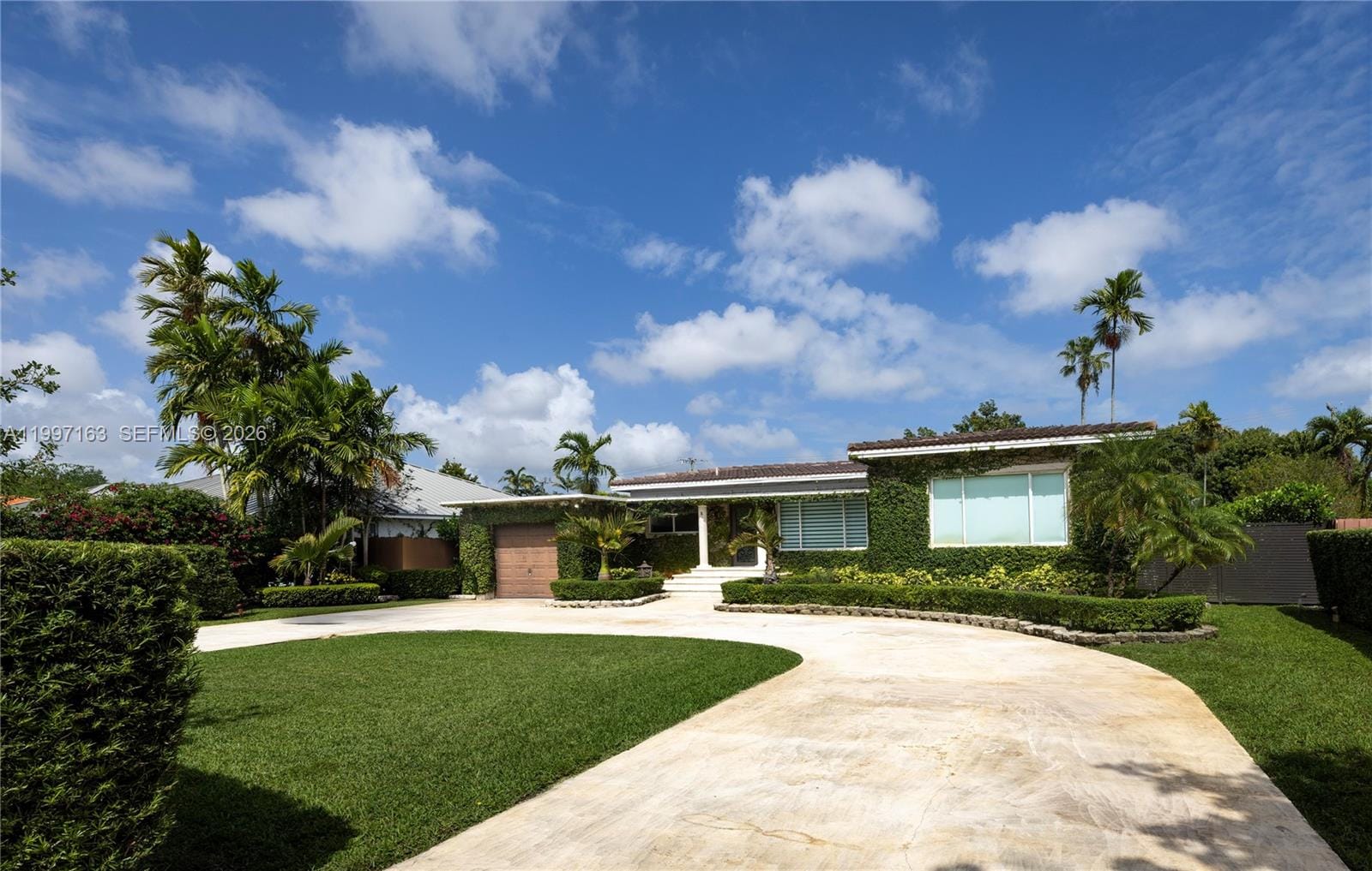 429 Deer Run, Miami Springs, FL 33166 photo 3