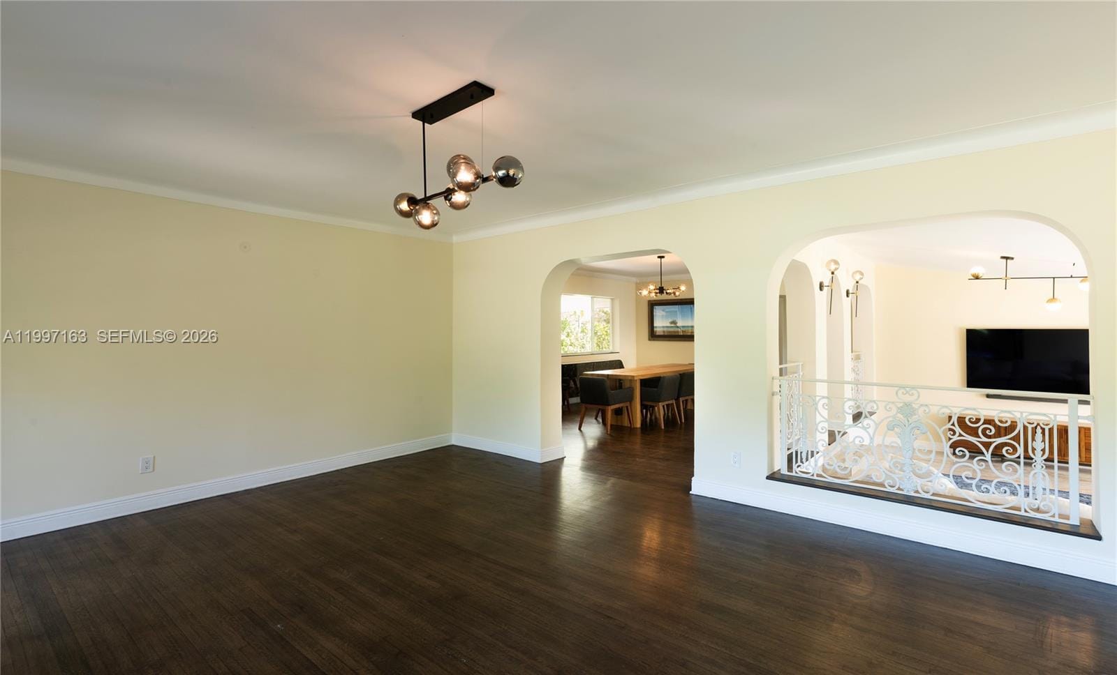 429 Deer Run, Miami Springs, FL 33166 photo 8