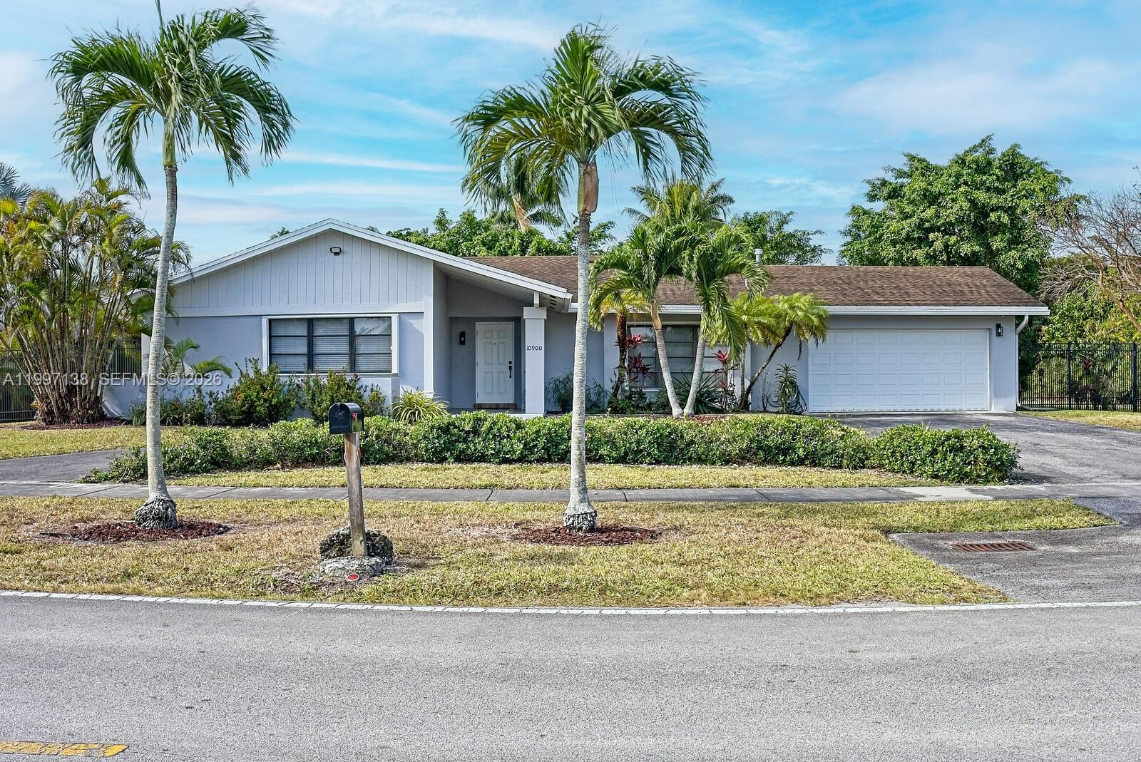 10900 SW 124th Road, Miami, FL 33176, Miami