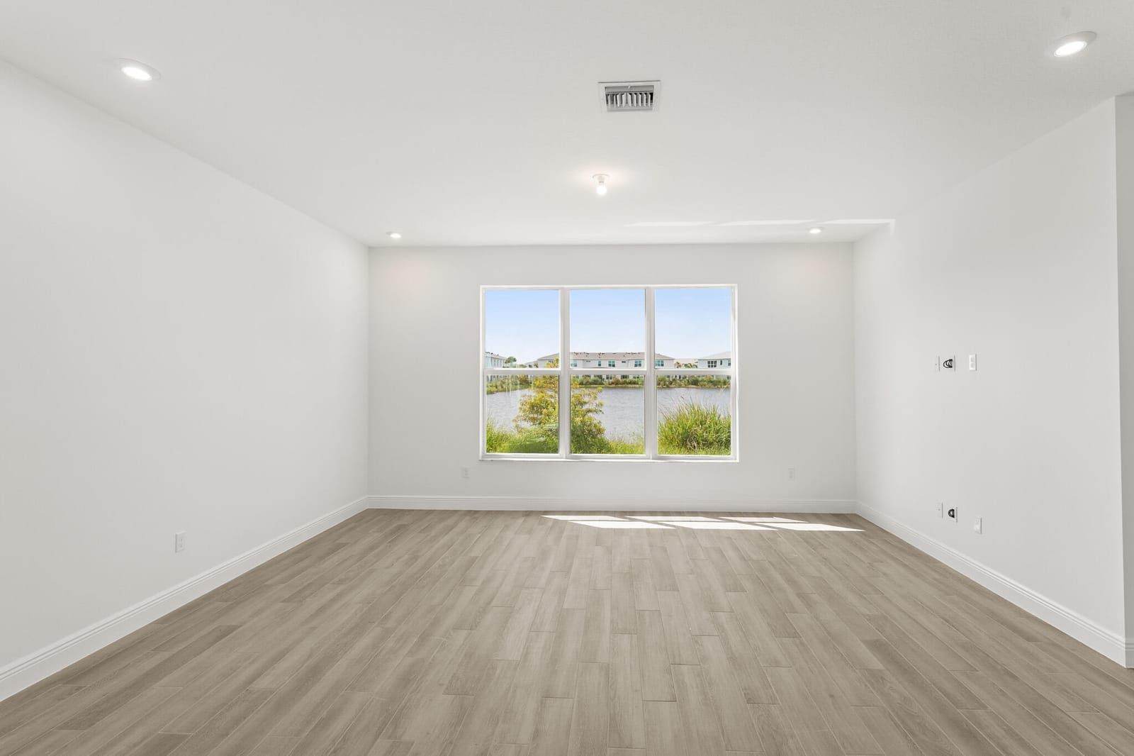 1439 NW Corteal Way, Jensen Beach, FL 34957 photo 5