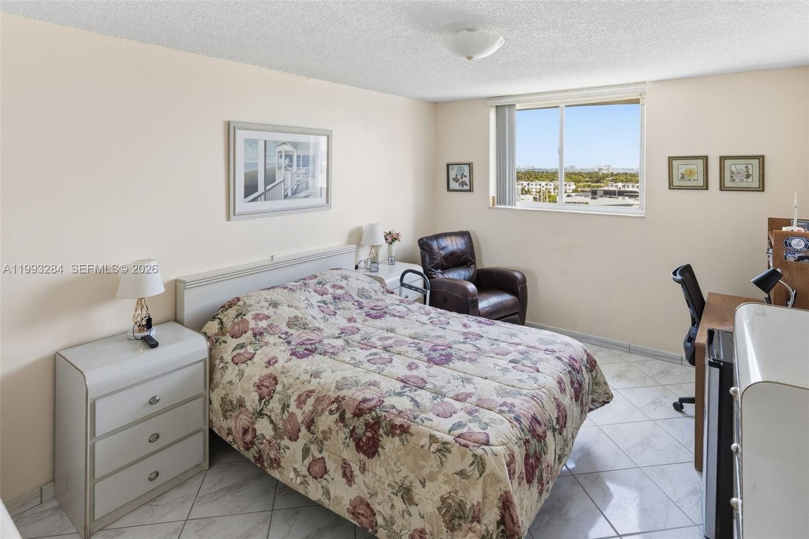1688 West Avenue 1205 — photo 10