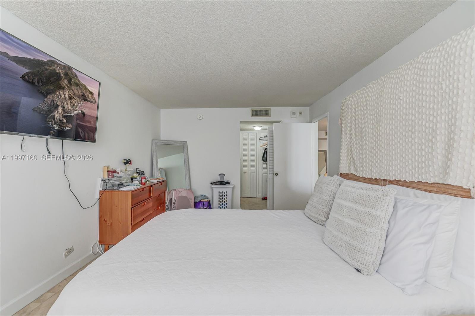 6039 Collins Avenue 1607, Miami Beach, FL 33140 photo 21