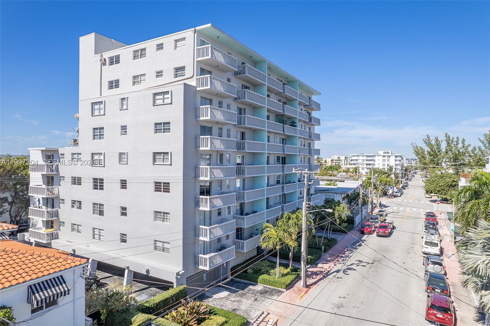 7620 Carlyle Avenue 204, Miami Beach, FL 33141 photo 16