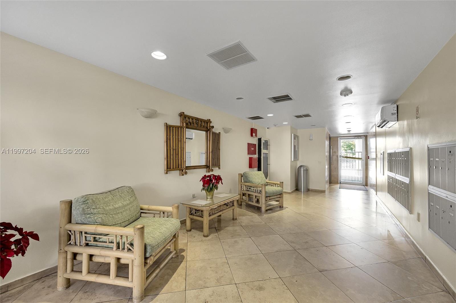 7620 Carlyle Avenue 204, Miami Beach, FL 33141 photo 23