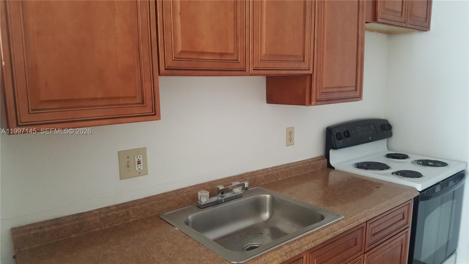237 SW 5th Street, Deerfield Beach, FL 33441 photo 4