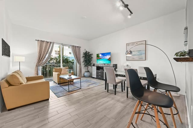 804 E Windward Way #122, Moorings At Lantana, Lantana, FL