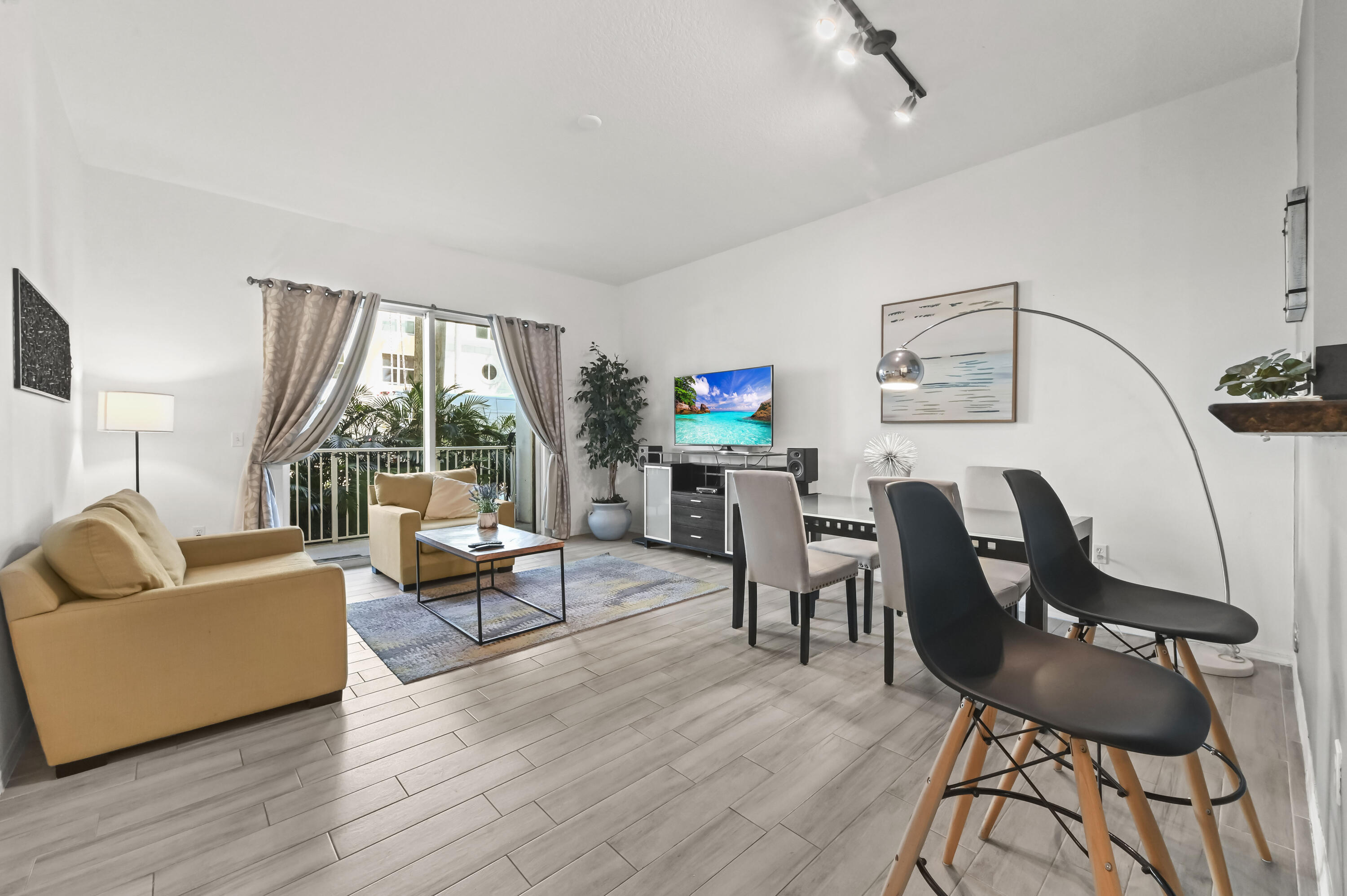 804 E Windward Way #122, Lantana, FL 33462, Lantana
