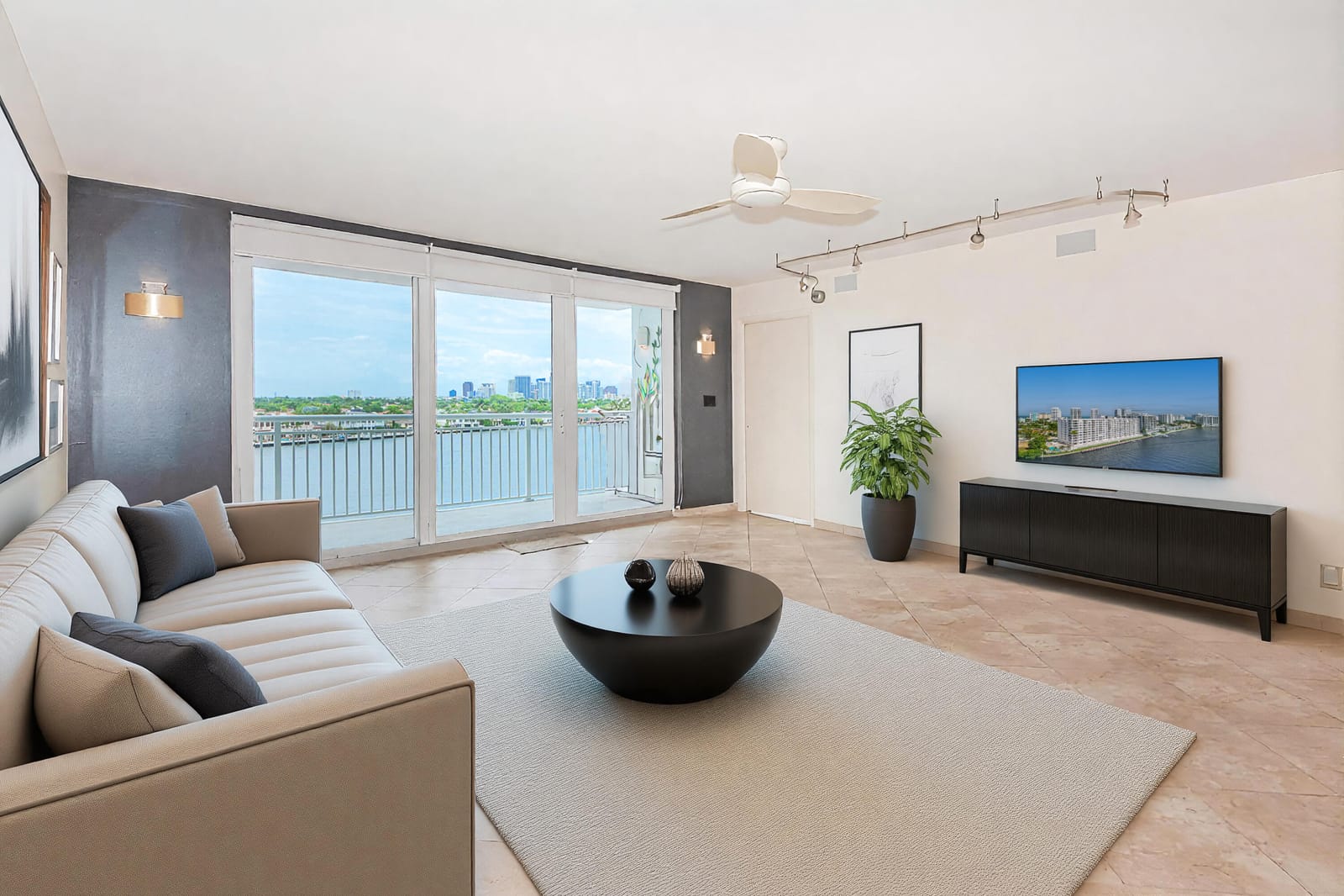 511 Bayshore Drive 707, Fort Lauderdale, FL 33304 photo 2
