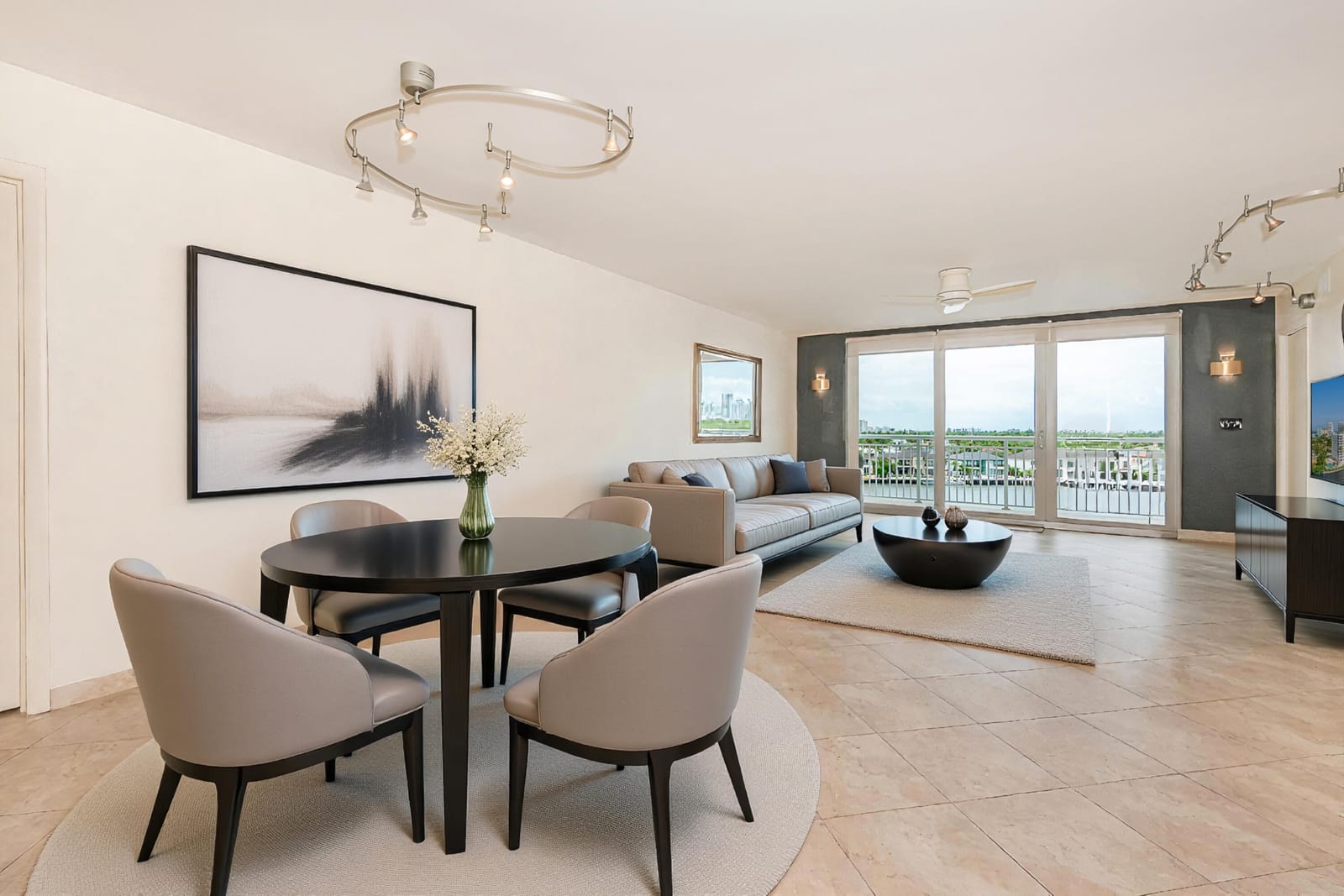 511 Bayshore Drive 707, Fort Lauderdale, FL 33304 photo 3