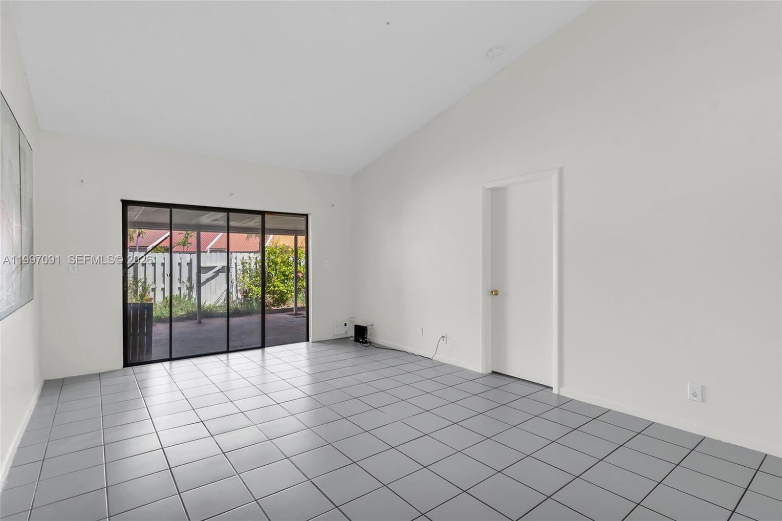 6323 SW 147th Place Circle, Miami, FL 33193 photo 8