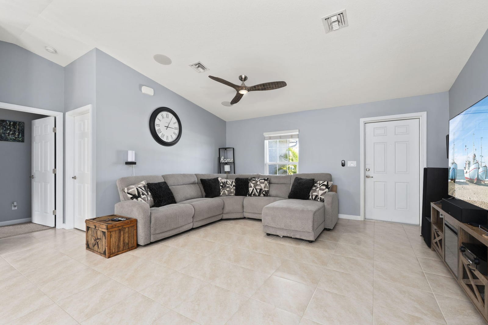 2118 SE Genoa Street — photo 8