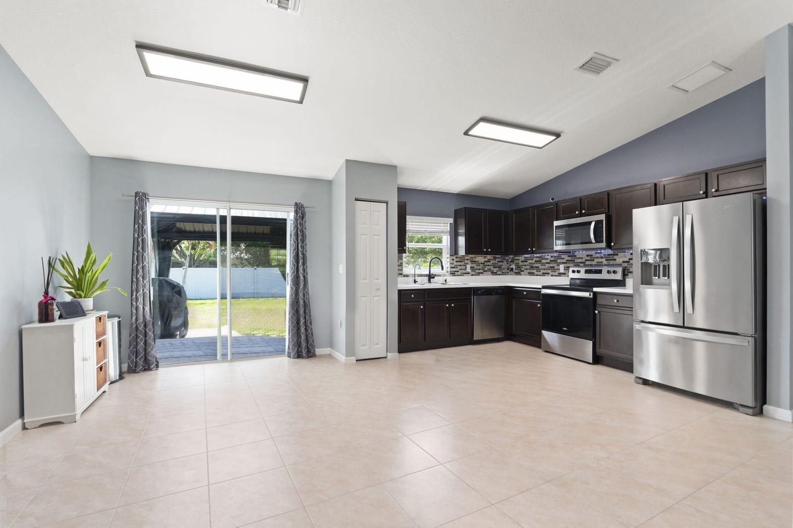 2118 SE Genoa Street — photo 10