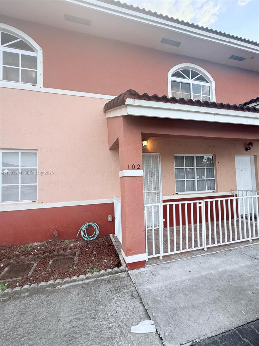 6801 W 36th Avenue 102, Hialeah, FL 33018, Hialeah
