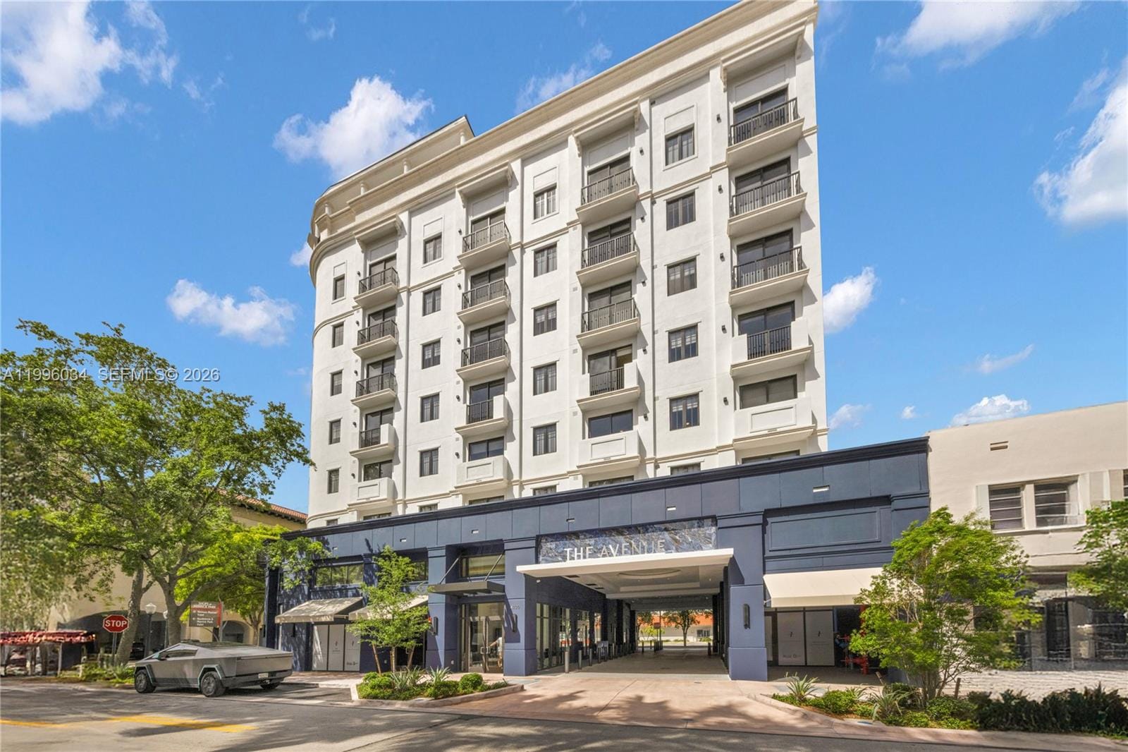 4220 Laguna Street 803, Coral Gables, FL 33146 photo 2