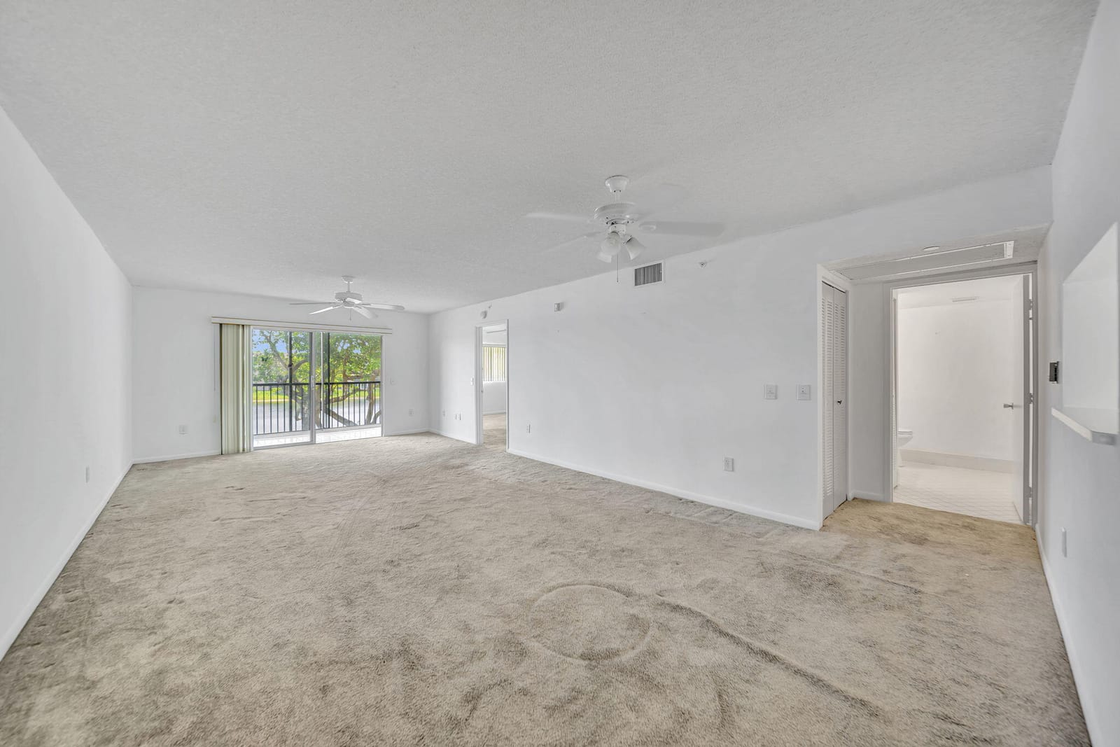 801 SW 141st Avenue 306-o, Pembroke Pines, FL 33027 photo 11