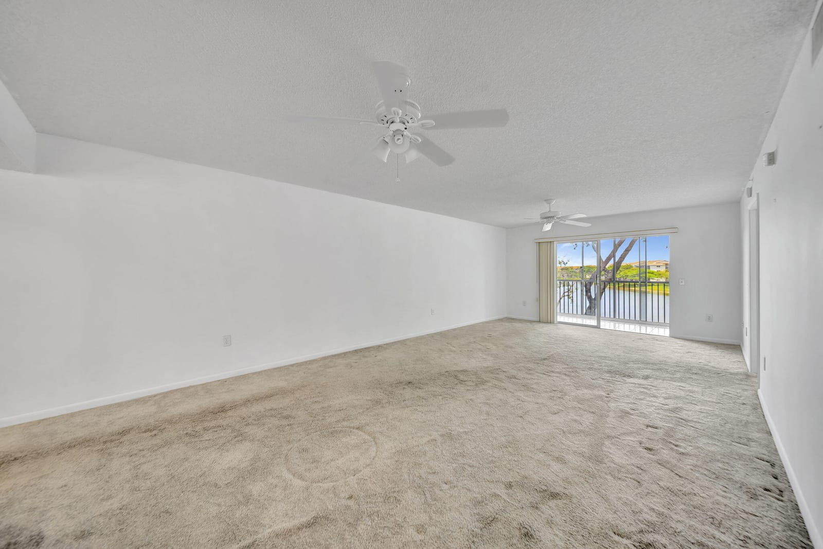 801 SW 141st Avenue 306-o, Pembroke Pines, FL 33027 photo 12