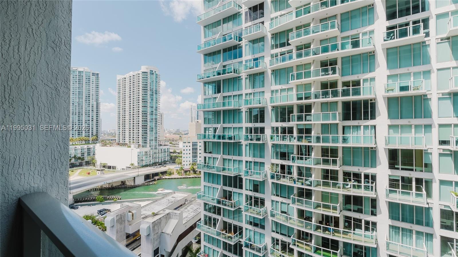 31 SE 6th Street 1906, Miami, FL 33131 photo 14