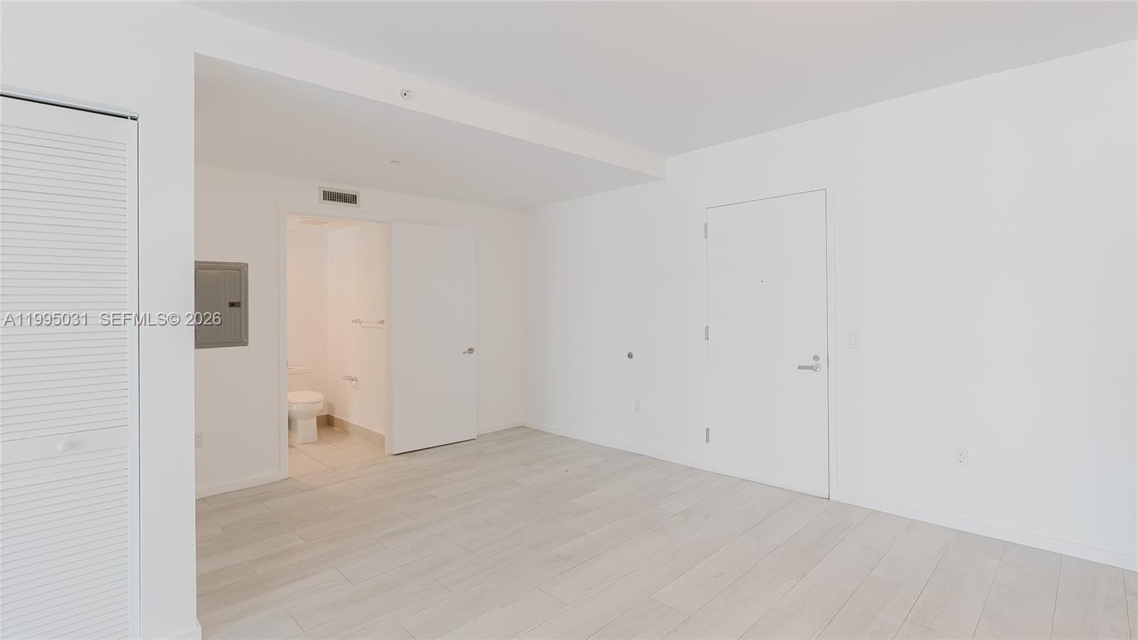 31 SE 6th Street 1906, Miami, FL 33131 photo 7