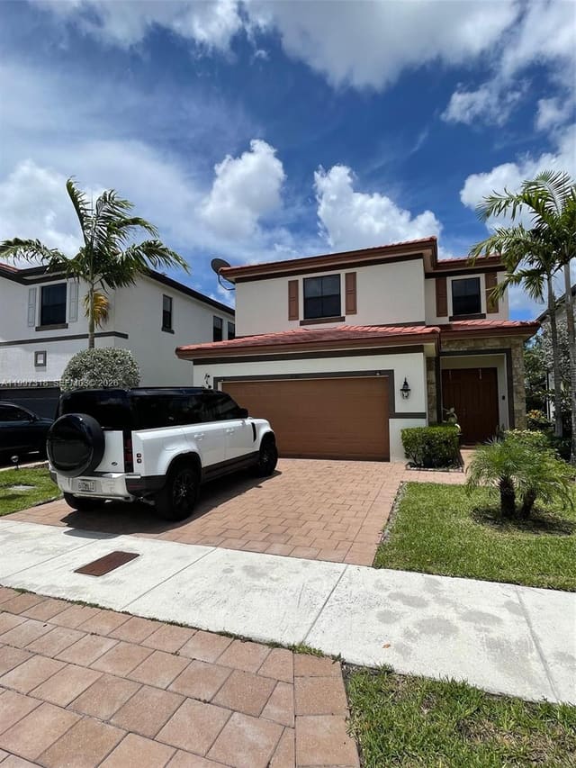 3494 W 103rd Terrace, sold in Aquabella Section One, Hialeah, FL