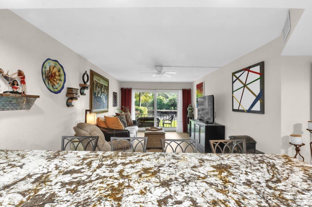 3004 NE 5th Terrace 108c, Wilton Manors, FL 33334 photo 11