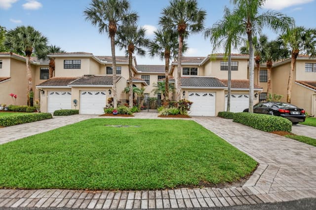 6712 Montego Bay Boulevard E, sold in Montego Bay At Boca Pointe Condo, Boca Raton, FL