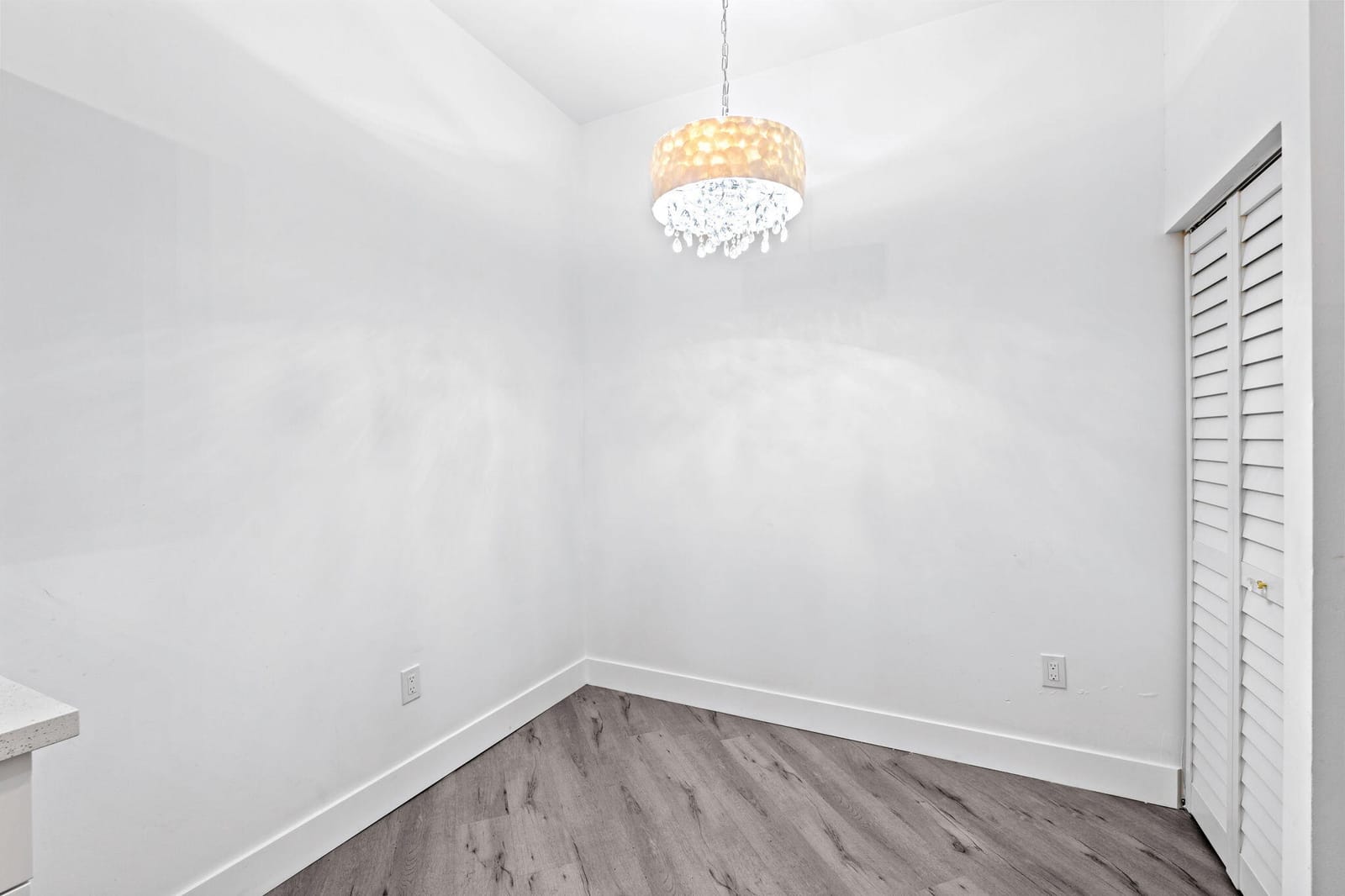 5131 Europa Drive I — photo 3