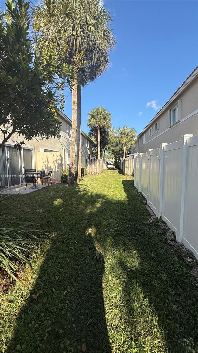 2262 NW 171st Terrace, Pembroke Pines, FL 33028 photo 11