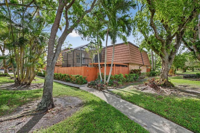9101 SW 19th Place A, sold in Pine Island Ridge Section Eight, Davie, FL