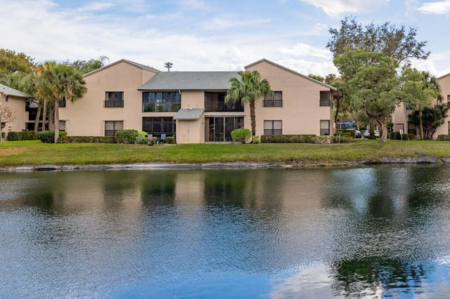 3394 NW 47th Avenue 3164, sold in Karanda Village V-B Condo, Coconut Creek, FL