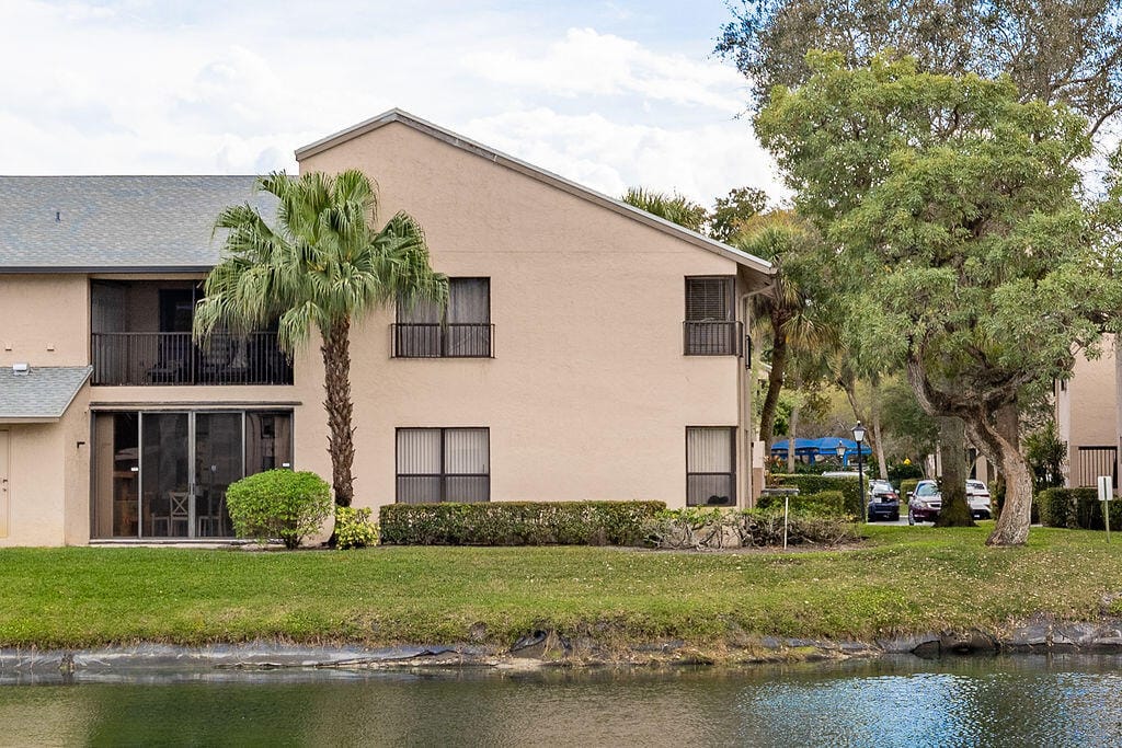 3394 NW 47th Avenue 3164, Coconut Creek, FL 33063 photo 2
