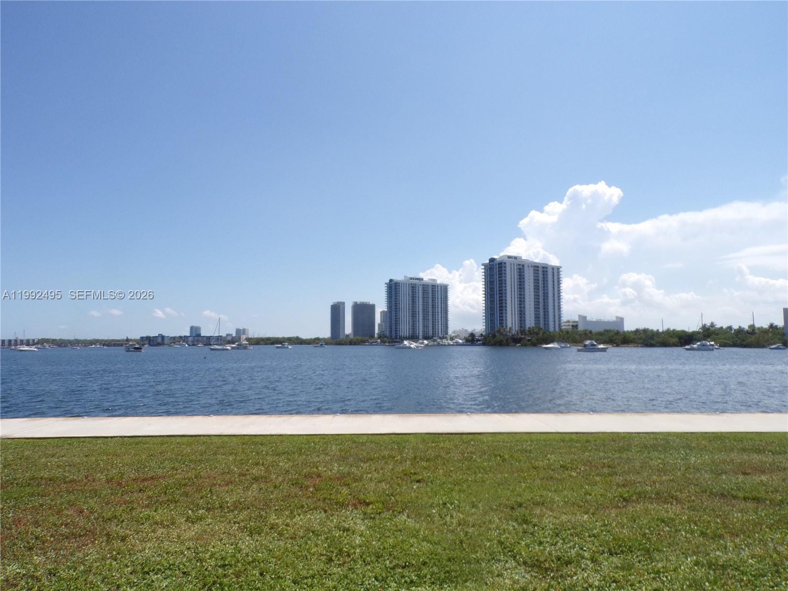 2920 Point East Drive N111 — photo 2