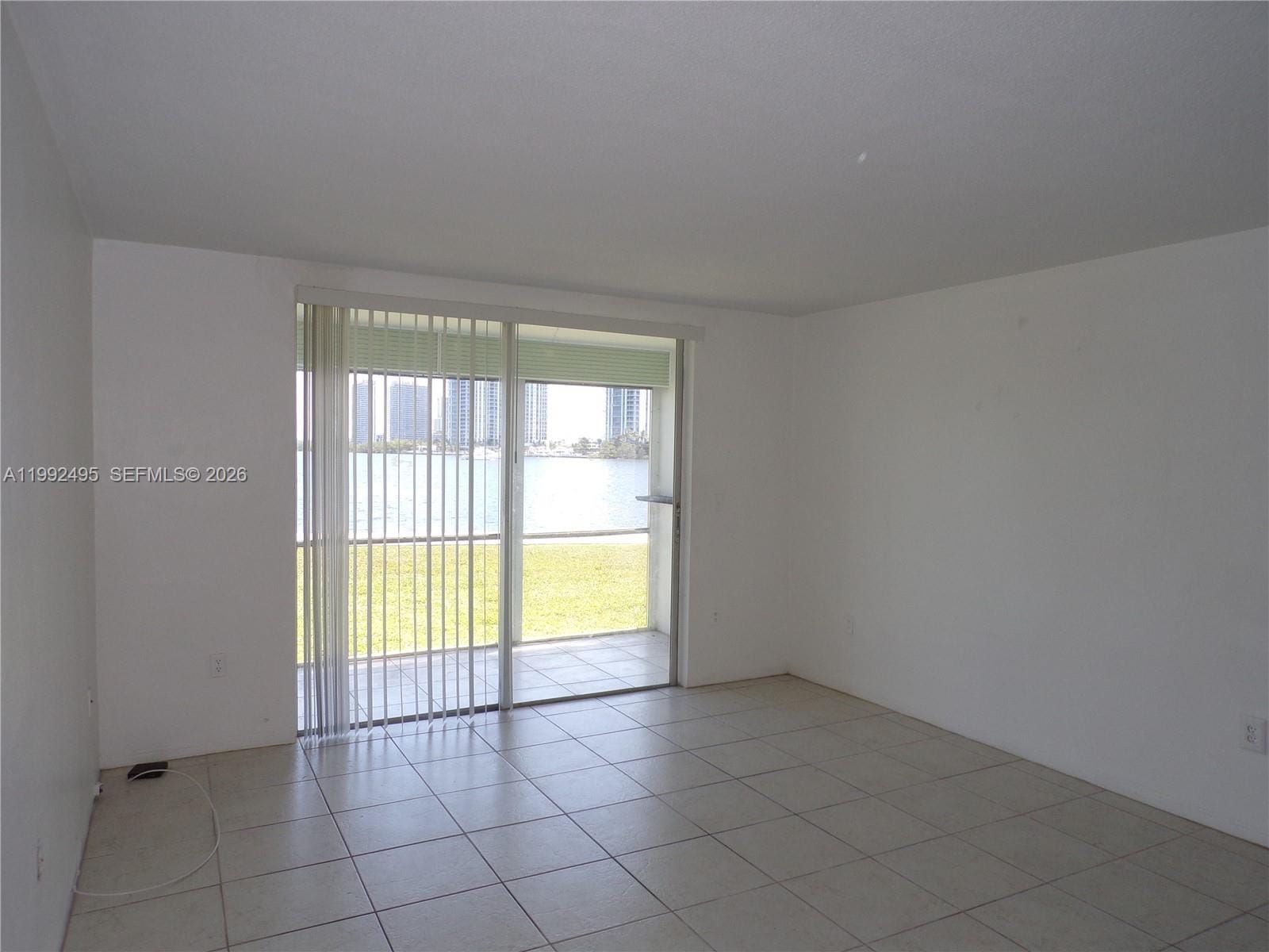 2920 Point East Drive N111, Aventura, FL 33160 photo 16