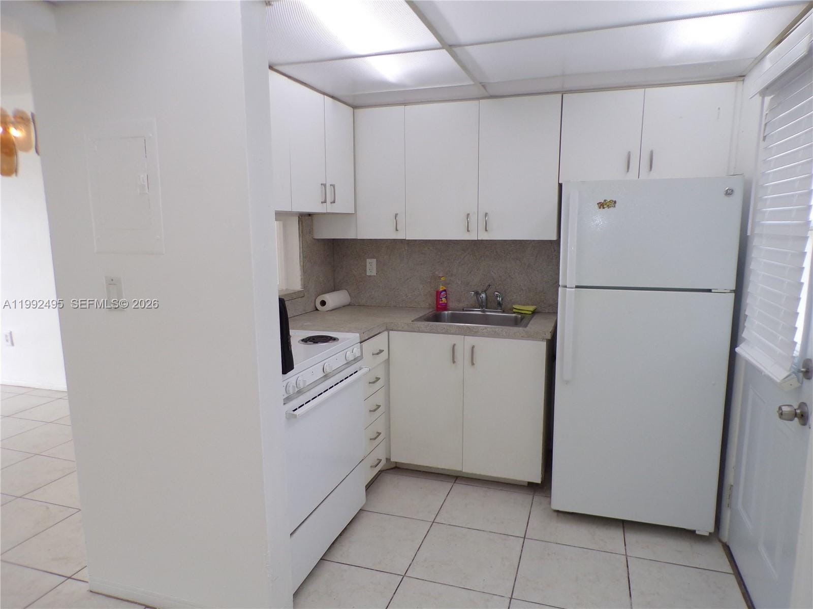2920 Point East Drive N111, Aventura, FL 33160 photo 21