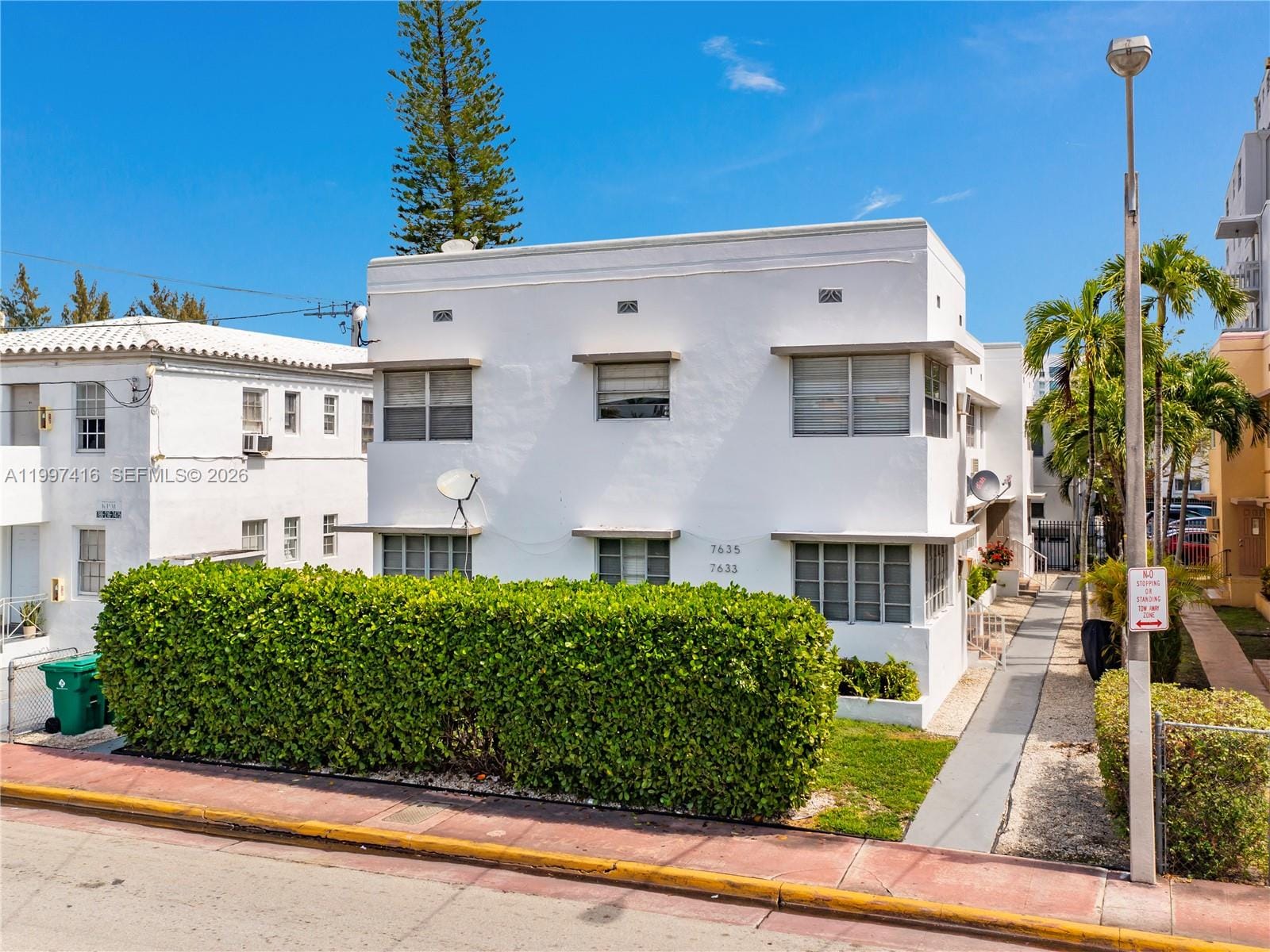 7635 Dickens Avenue, Miami Beach, FL 33141 photo 2