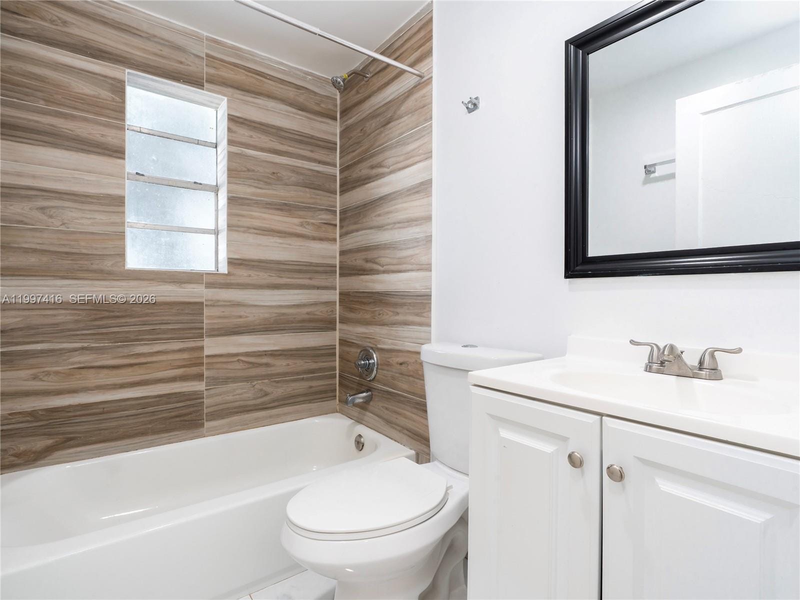 7635 Dickens Avenue, Miami Beach, FL 33141 photo 8