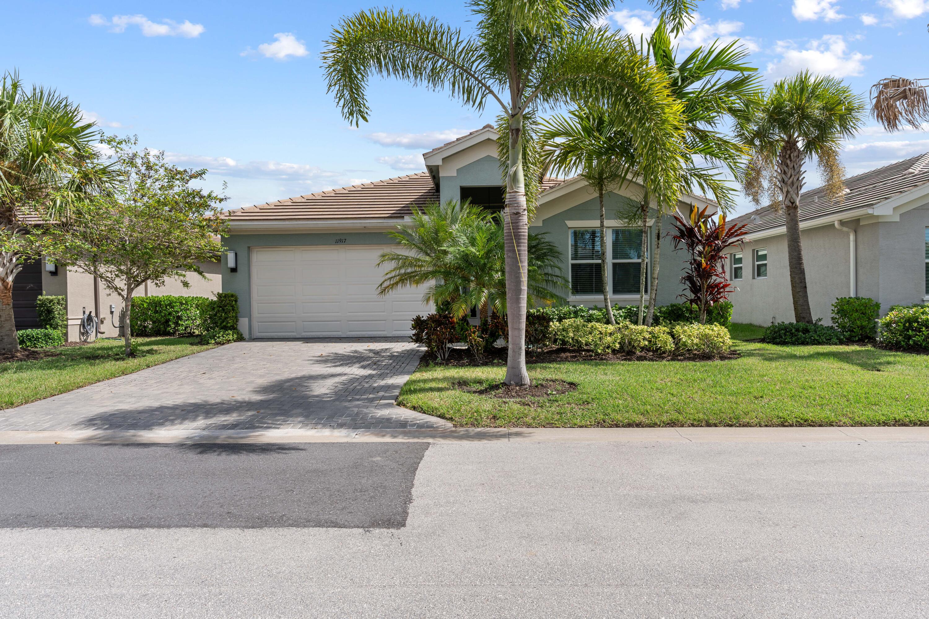 11917 SW Jasper Lake Way, Port St. Lucie, FL 34987, Port St Lucie