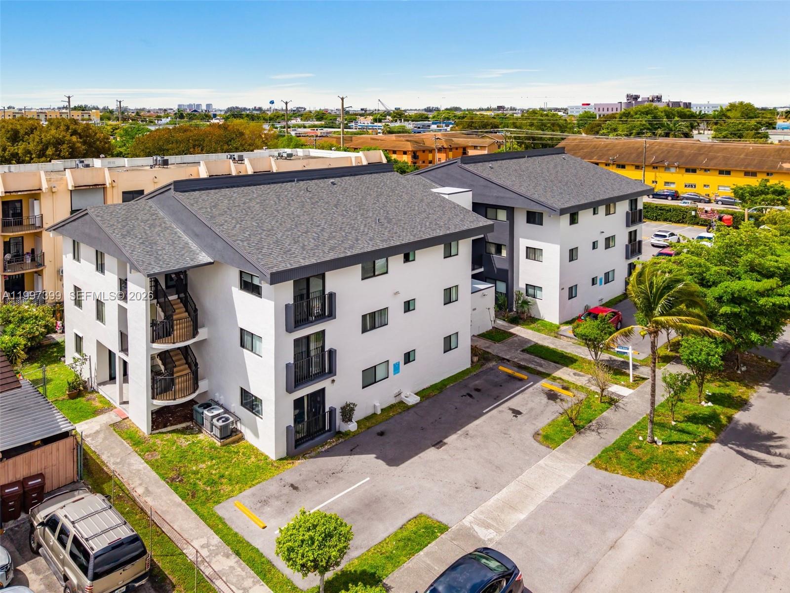 1490 W 42nd Place 206, Hialeah, FL 33012, Hialeah
