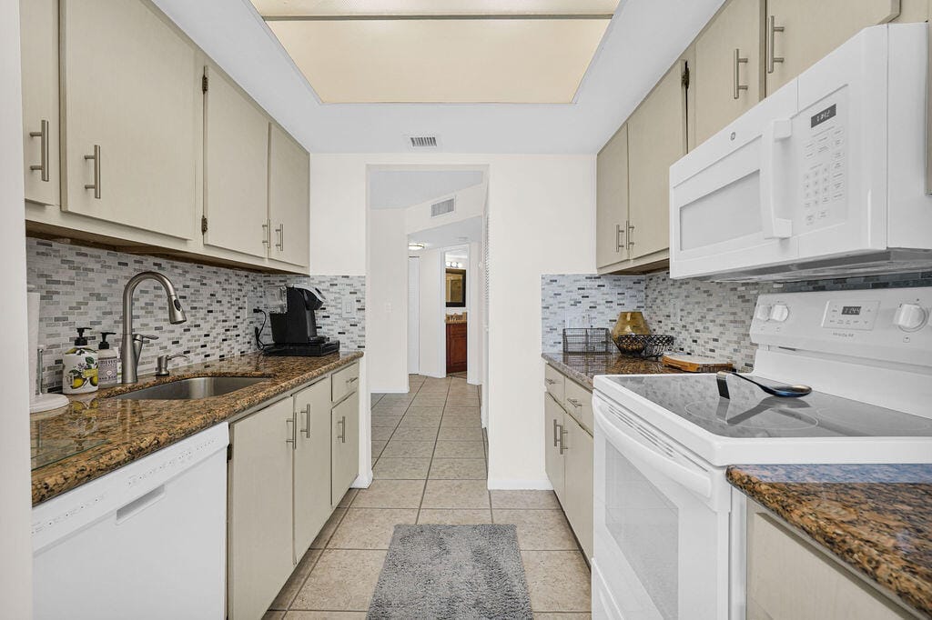 1101 River Reach Drive 209, Fort Lauderdale, FL 33315 photo 13