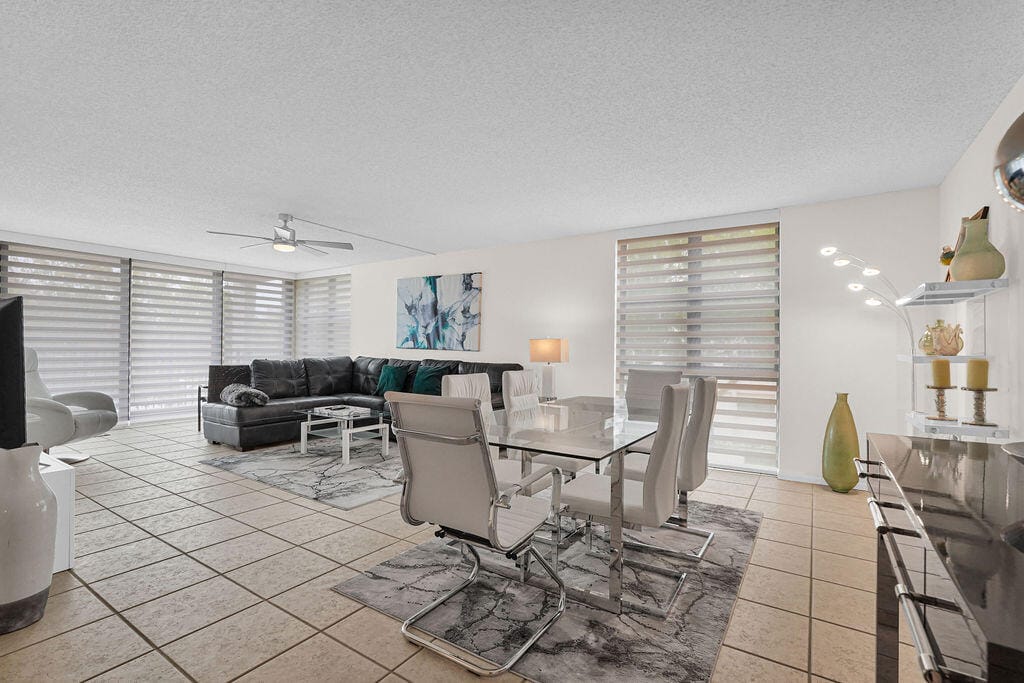 1101 River Reach Drive 209 — photo 4