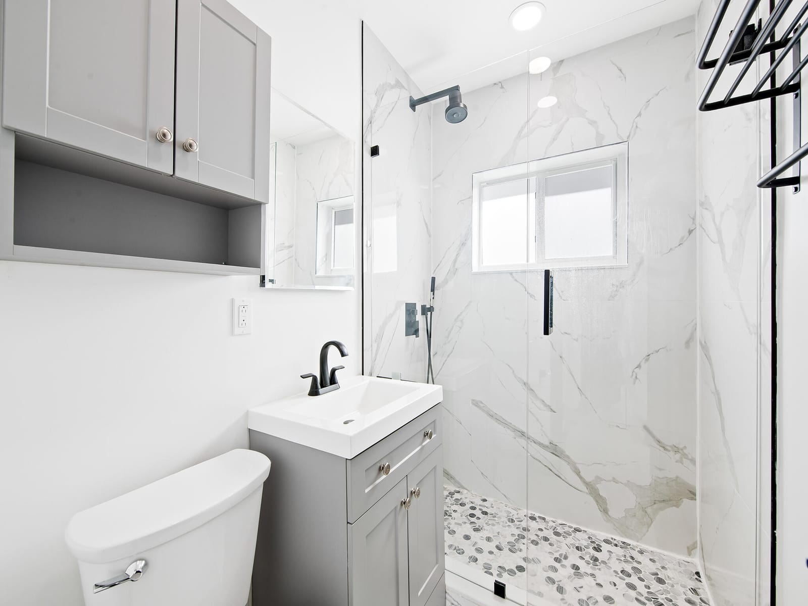 1508 NE 6th Street A & B — photo 5