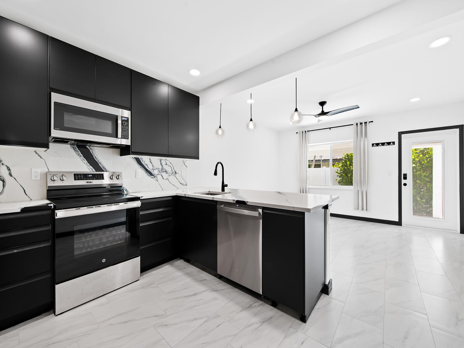 1508 NE 6th Street A & B — photo 10